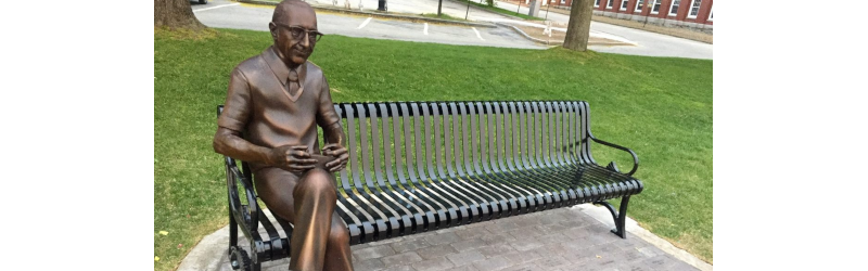 Ralph Baer Statue
